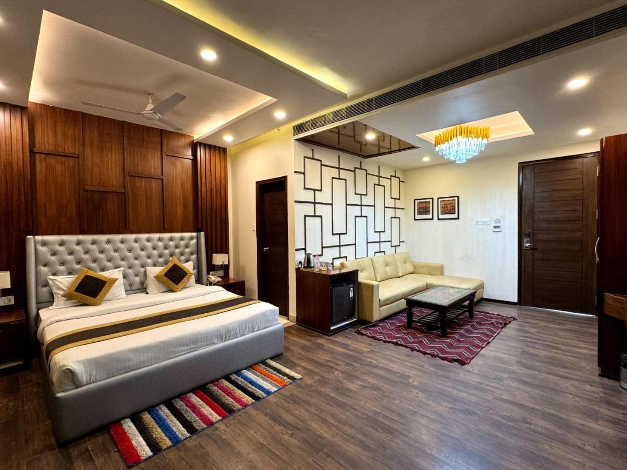 Hotel River Rhythm Assi Ghat Varanasi Exterior foto